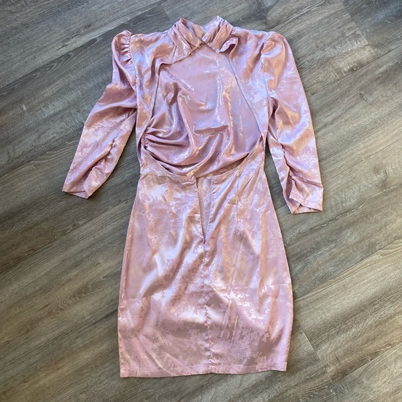 PYT PINK BODYCON DRESS - Picture 7 of 8